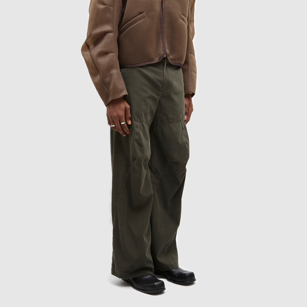 ADJUST PANTS