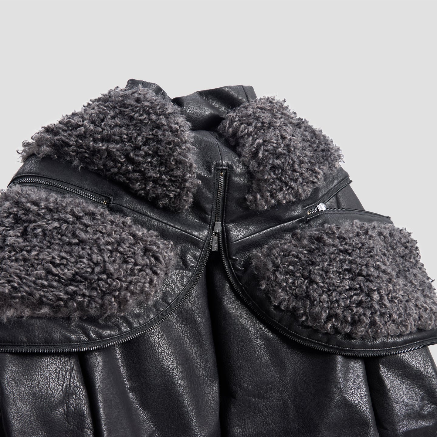 AVIUK DOWN JACKET