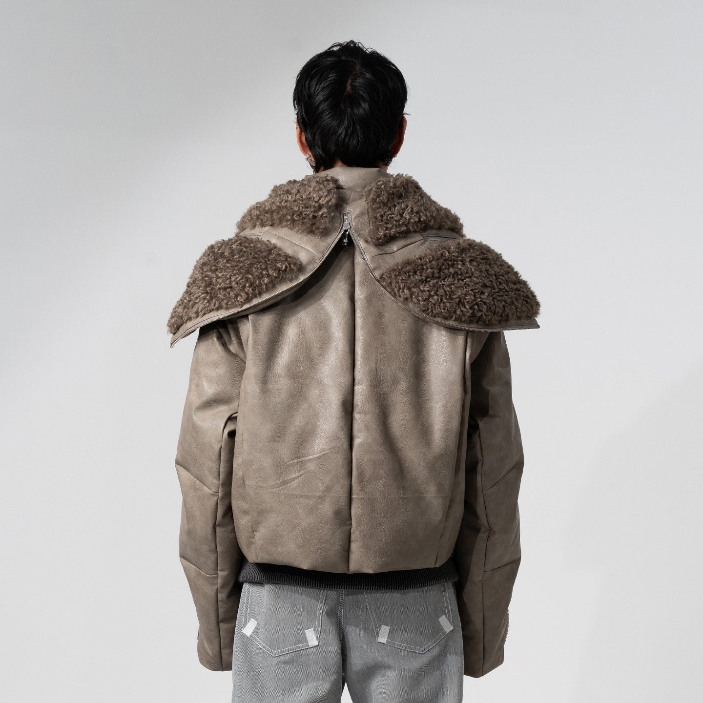 AVIUK DOWN JACKET