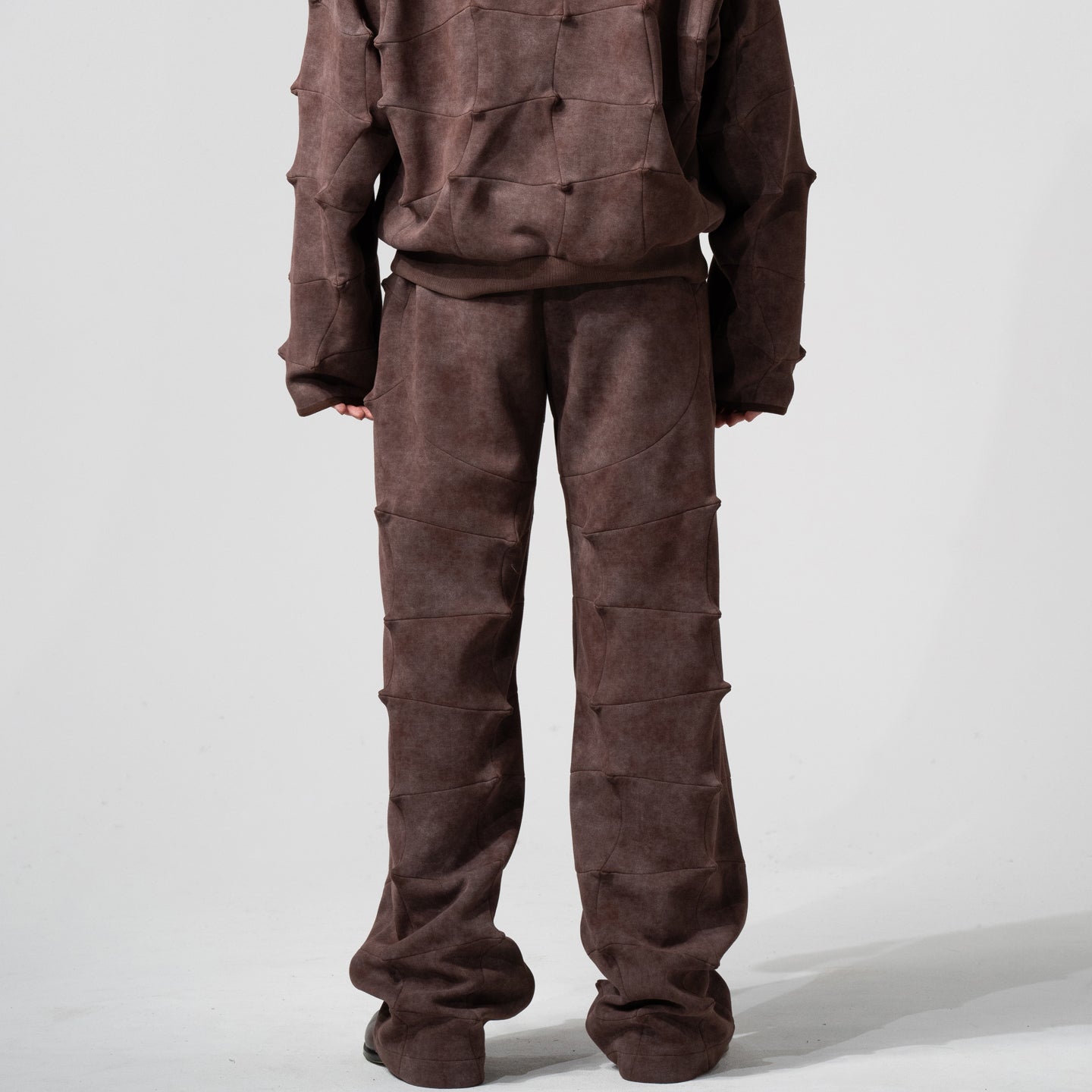 WIREFRAME PANTS
