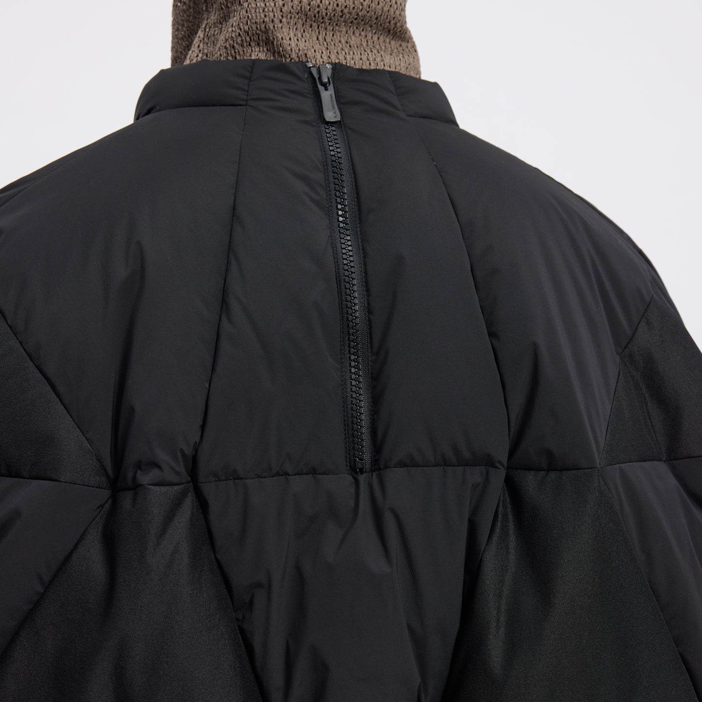 HEXEL DOWN JACKET